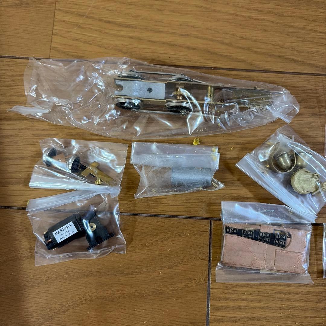 珊瑚模型 B10 未完成品 ジャンク - メルカリ