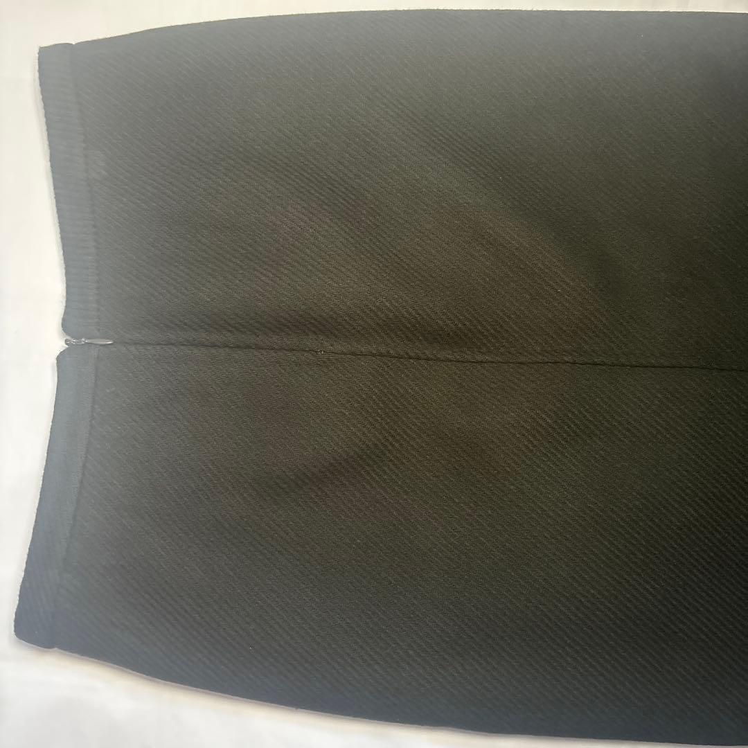 PRADAプラダ カーキ 100%ウール スカート サイズ42 - メルカリ