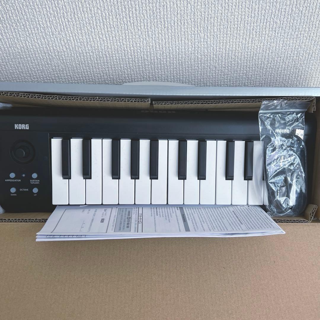 MIDIキーボード　microKEY