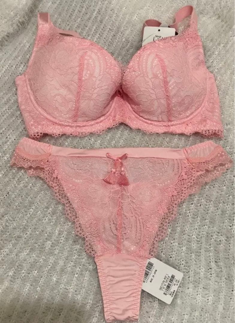 m*中様 ブラデリス マリアンブラ (ステップ3) ローズピンク G65 とタン