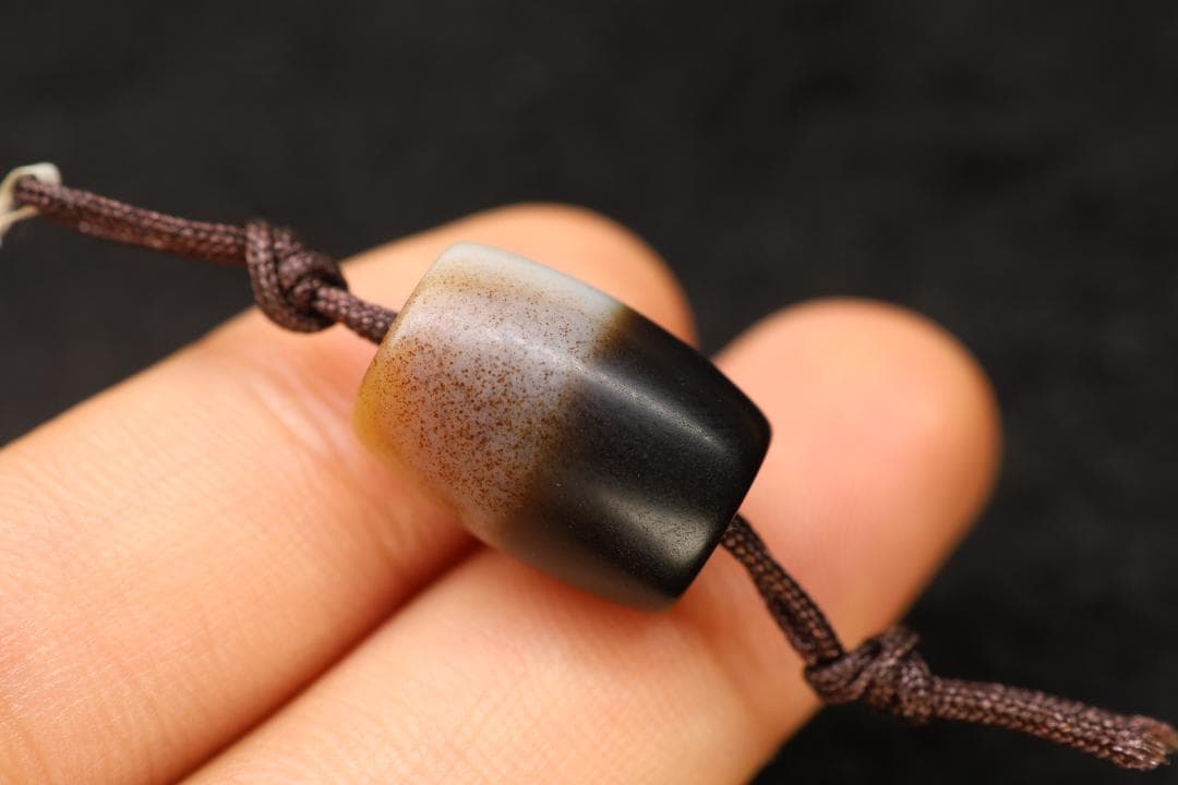 ジービーズ。チベット天珠。薬師天珠。