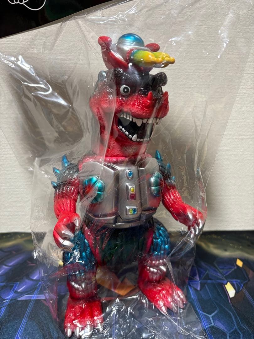 SILICON STUDIO LASER ソフビ izumonster - メルカリ