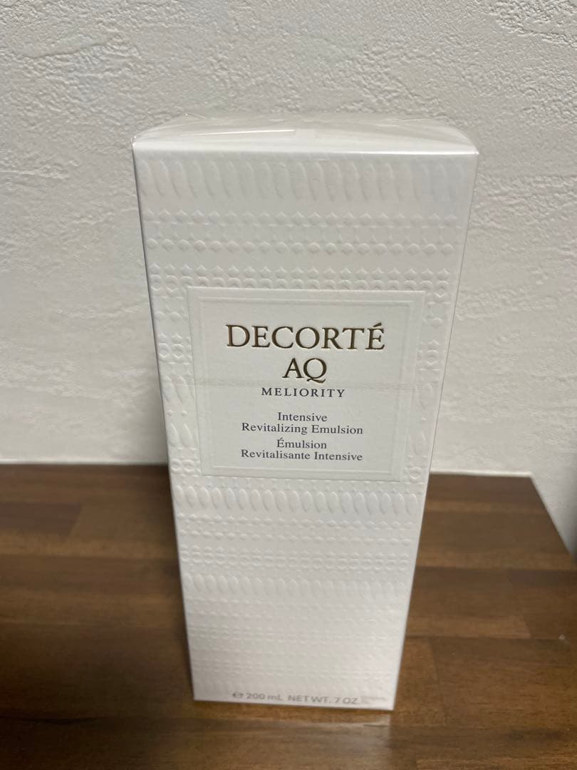 コスメデコルテ　AQミリオリティ　リペアエマルジョン　n