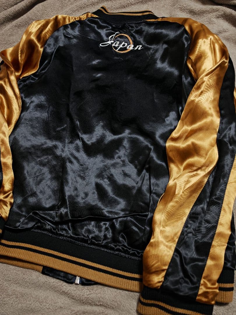 絡繰魂 2面用 狼桜 日本限定 スカジャン vintage レーヨン - メルカリ