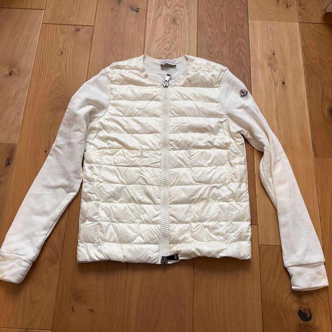 モンクレール　ホワイト ダウンジャケット ホワイト Moncler Maya 70ショートダウンジャケット : ショートダウン