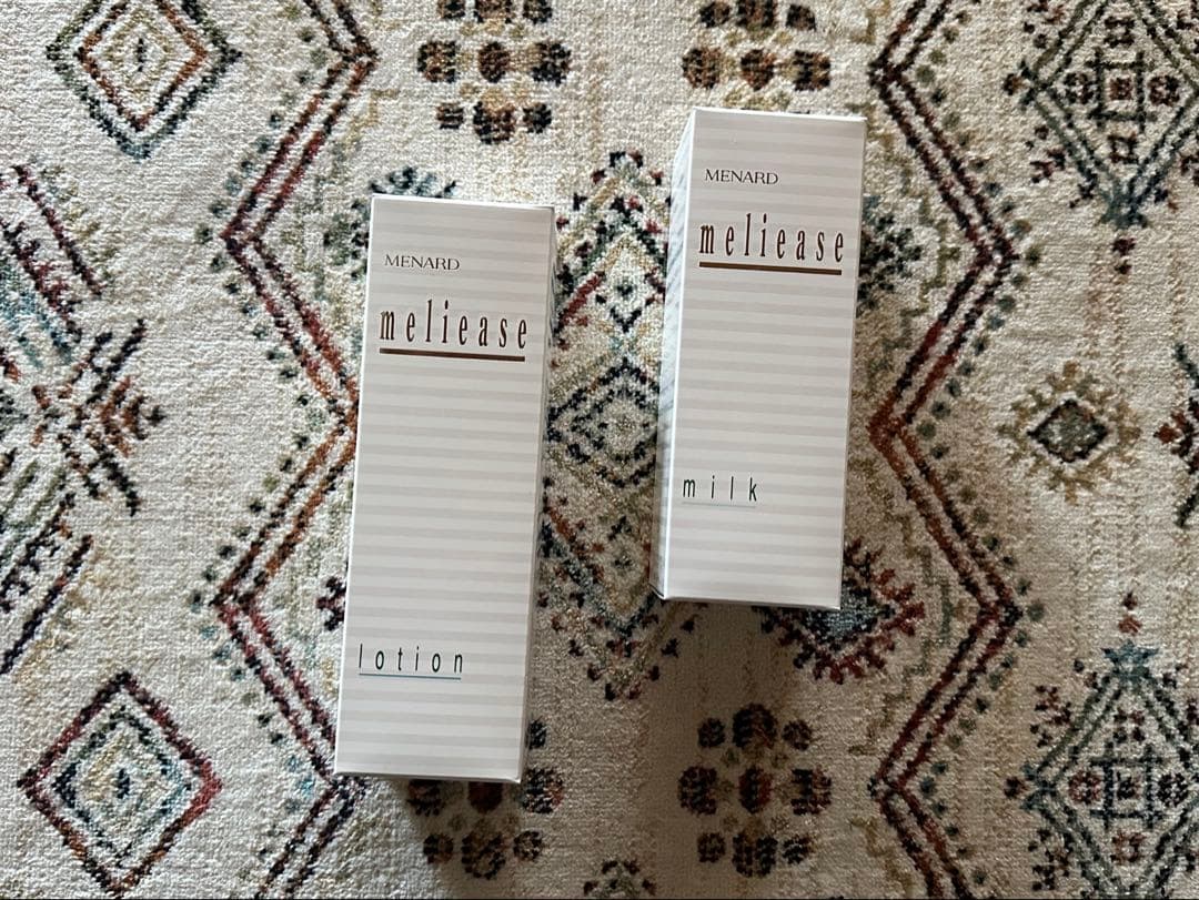 メナードメリーゼローション、ミルク