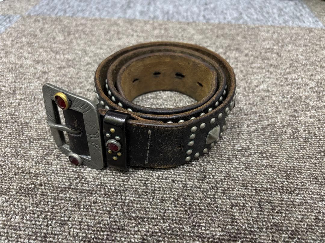 HTC スタッズ付きレザー ベルト 黒 vintageレザー