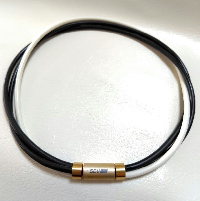 Y*i様 SEV Looper type 3Gセブルーパーネックレス44cm黒黒