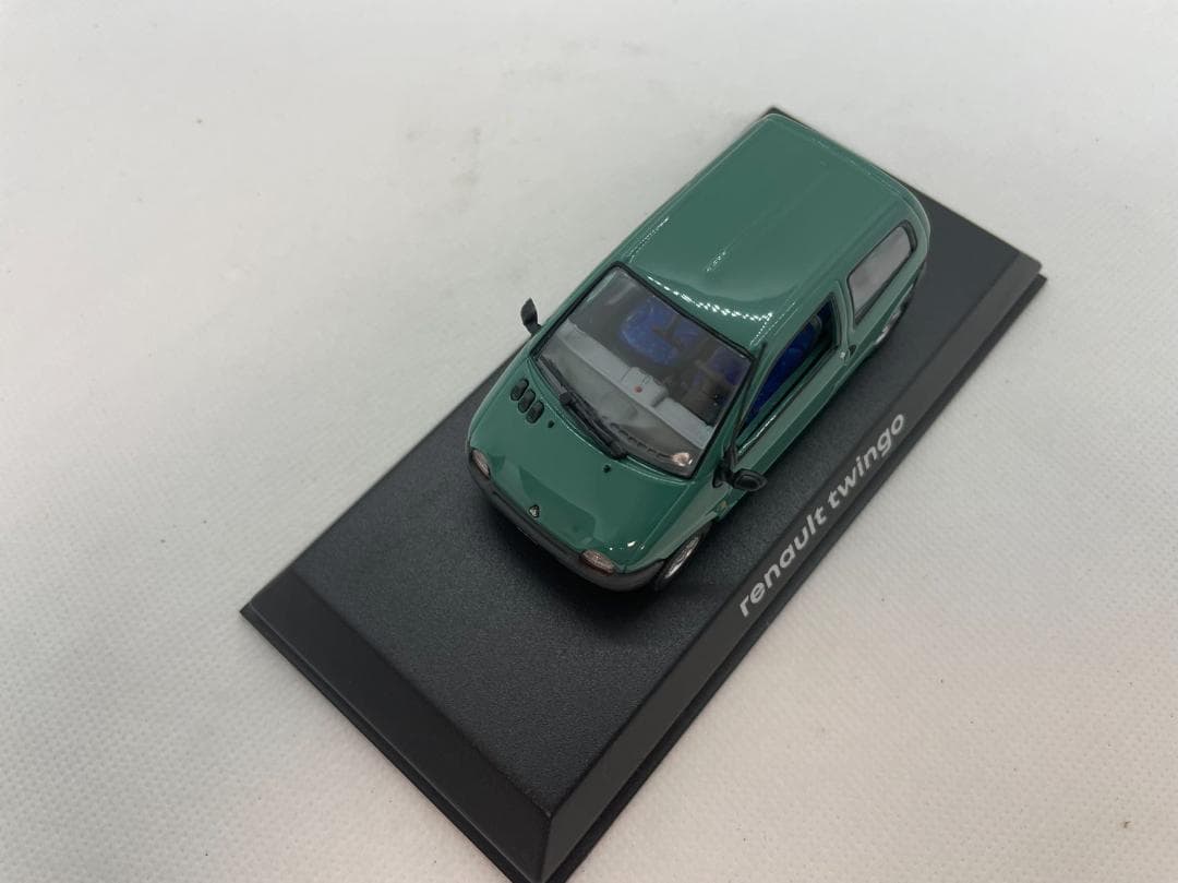 404-073 ノレブ 1/43 ルノー トゥインゴ THE ORIGINALS