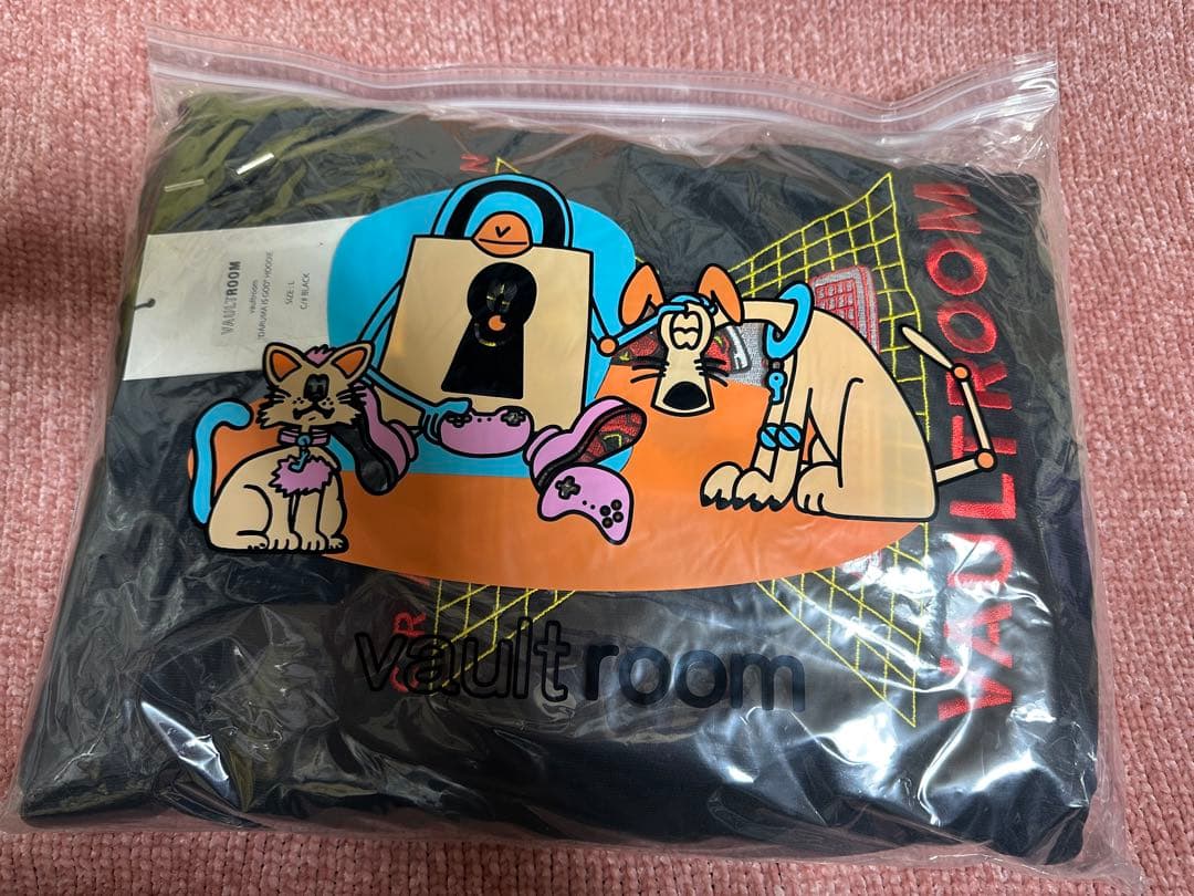 vaultroom CR だるまいずごっど フーディー ブラック Lサイズ