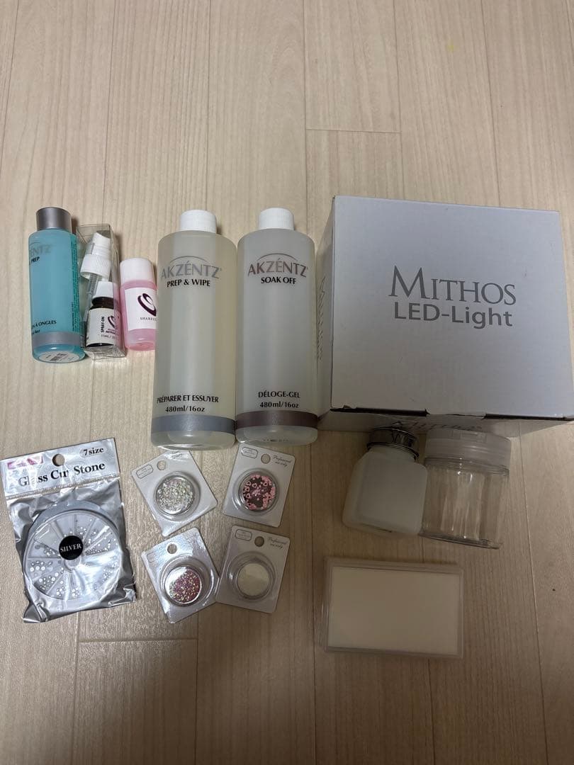 ネイルアート用品と練習教材セット