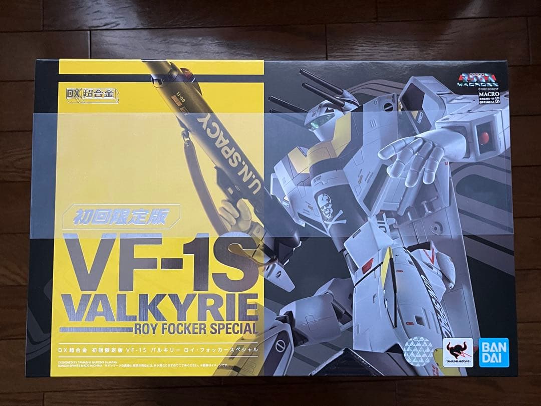 マクロス DX超合金 初回限定版 VF-1S バルキリー　ロイ・フォッカー機 DX超合金 初回限定版VF-1Sバルキリー ロイ・フォッカースペシャル | 魂