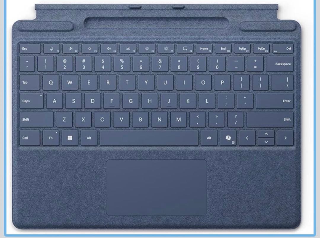 値引き可　SurfacePro キーボード（サファイア / 8X6-00209)