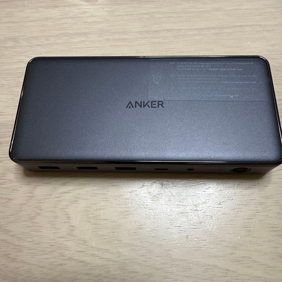 Anker 564 USB-C ドッキングステーション