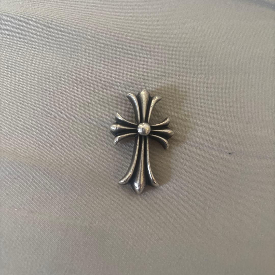 シルバー調 クロスモチーフ ペンダント