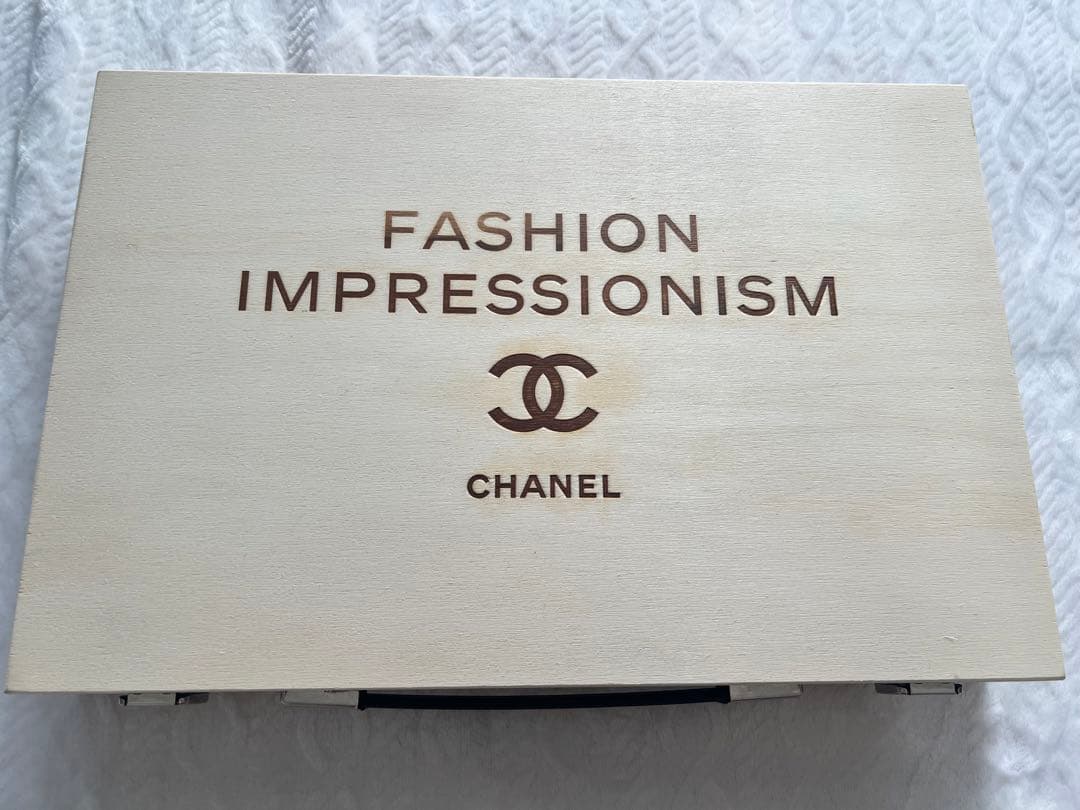 CHANEL FASHION IMPRESSIONISM コレクションボックス