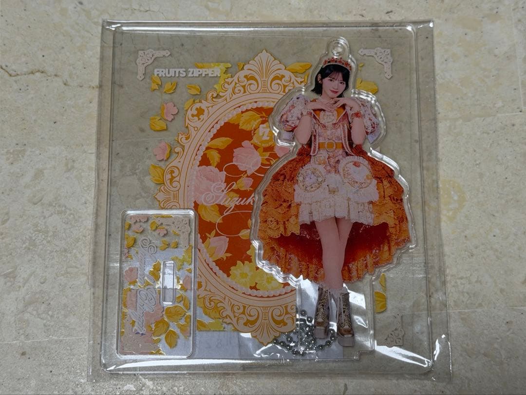 鎮西寿々歌 アクスタ FRUITS ZIPPER - メルカリ