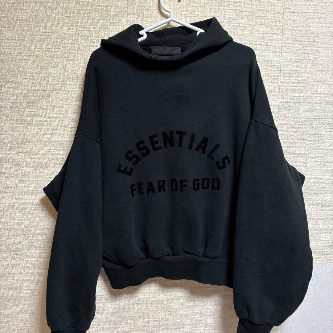 ESSENTIALS FEAR OF GODエッセンシャルズ短丈パーカー XS
