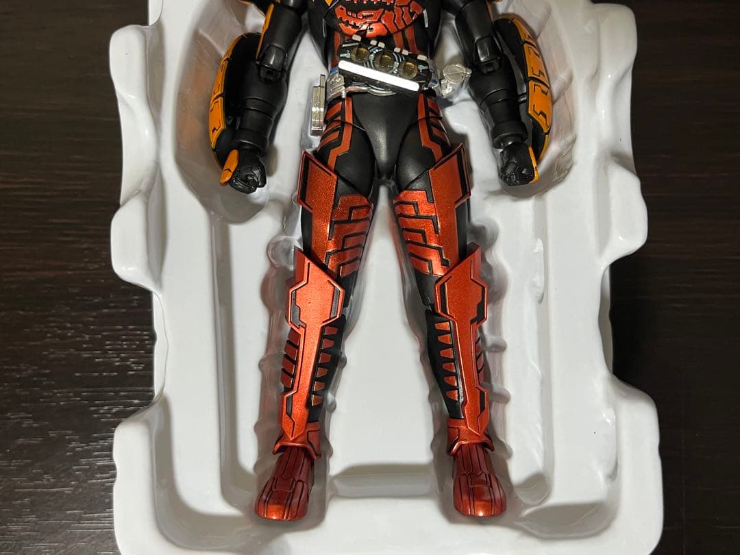 S.H.Figuarts（真骨彫製法）　仮面ライダーオーズ ブラカワニ コンボ