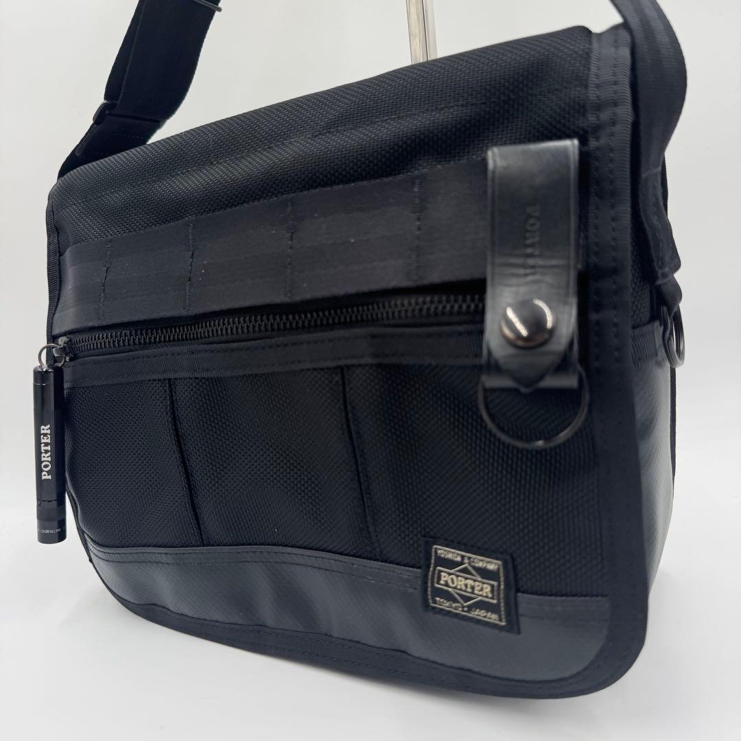 ポーター　メッセンジャーバッグ ヒート マグライト付　黒　ショルダー　斜め掛け