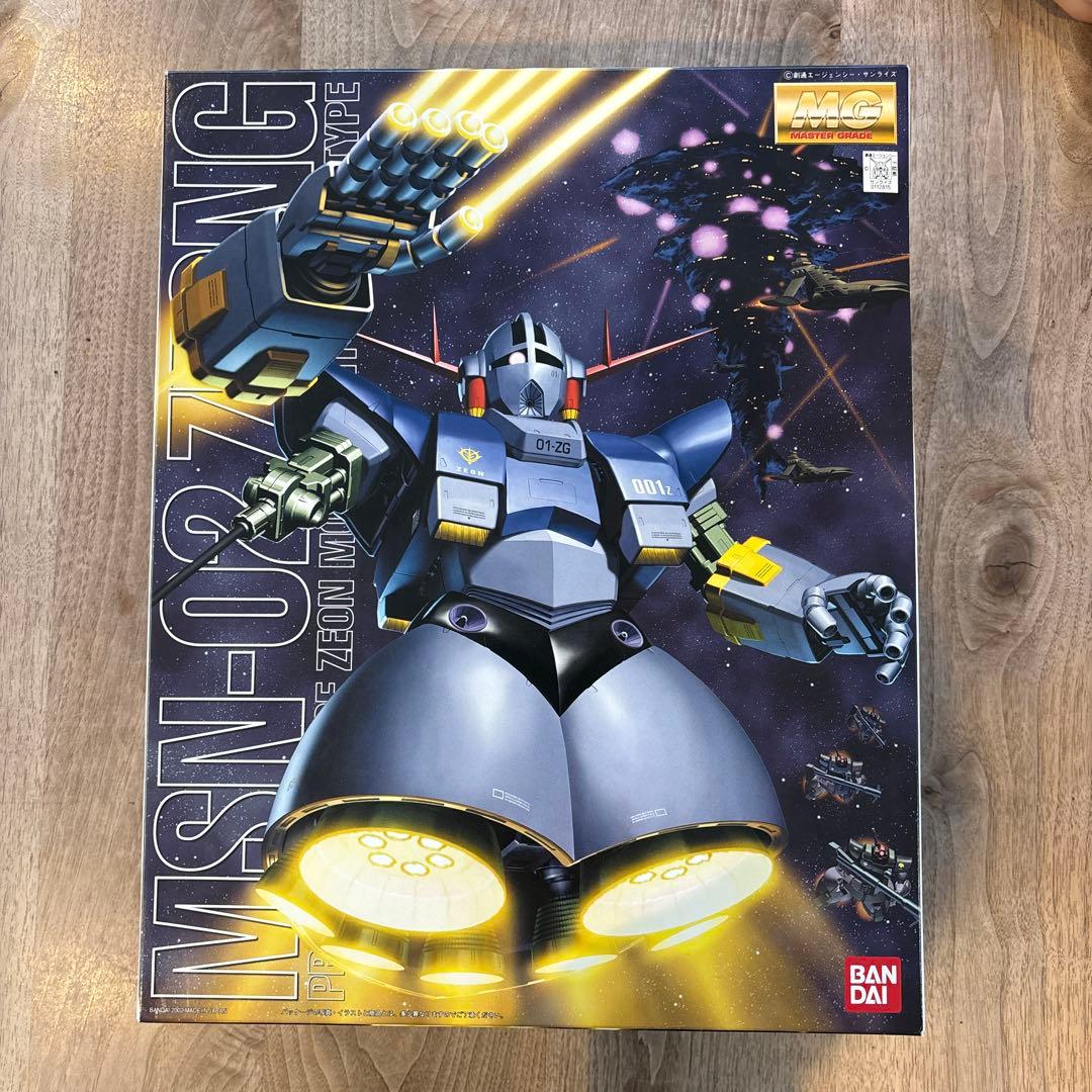 未開封品　MG ジオング　バンダイ