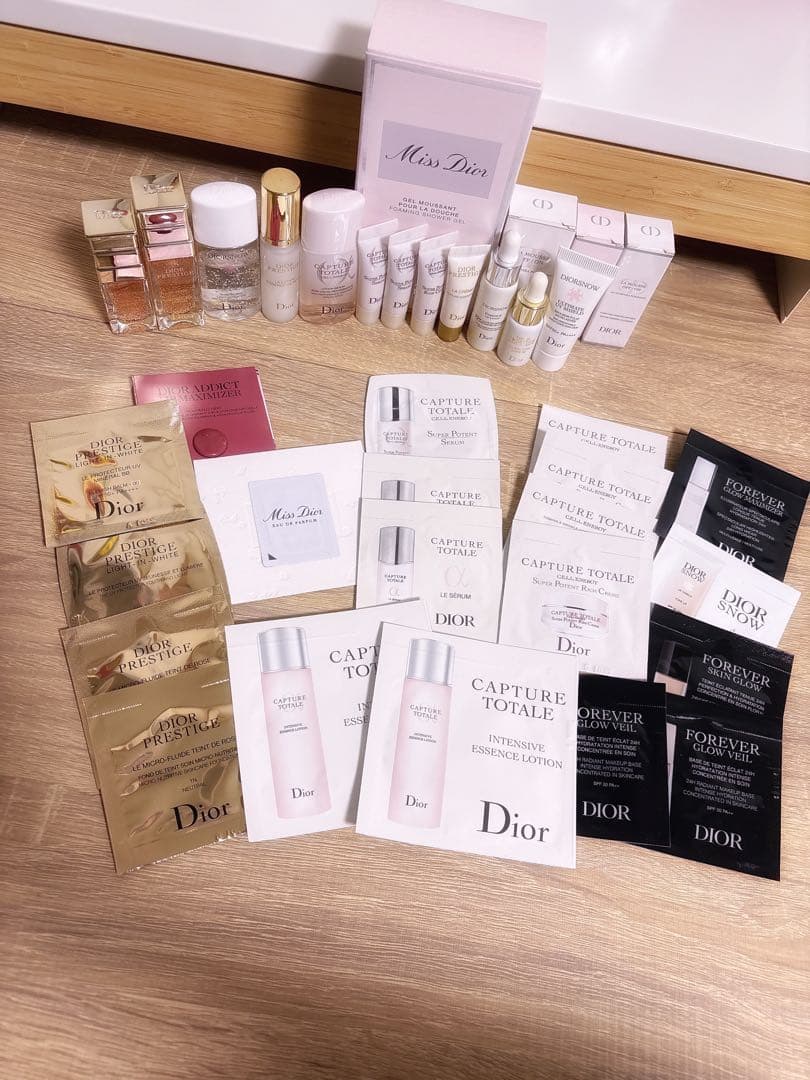 ミスディオールシャワージェル200ml＋サンプル