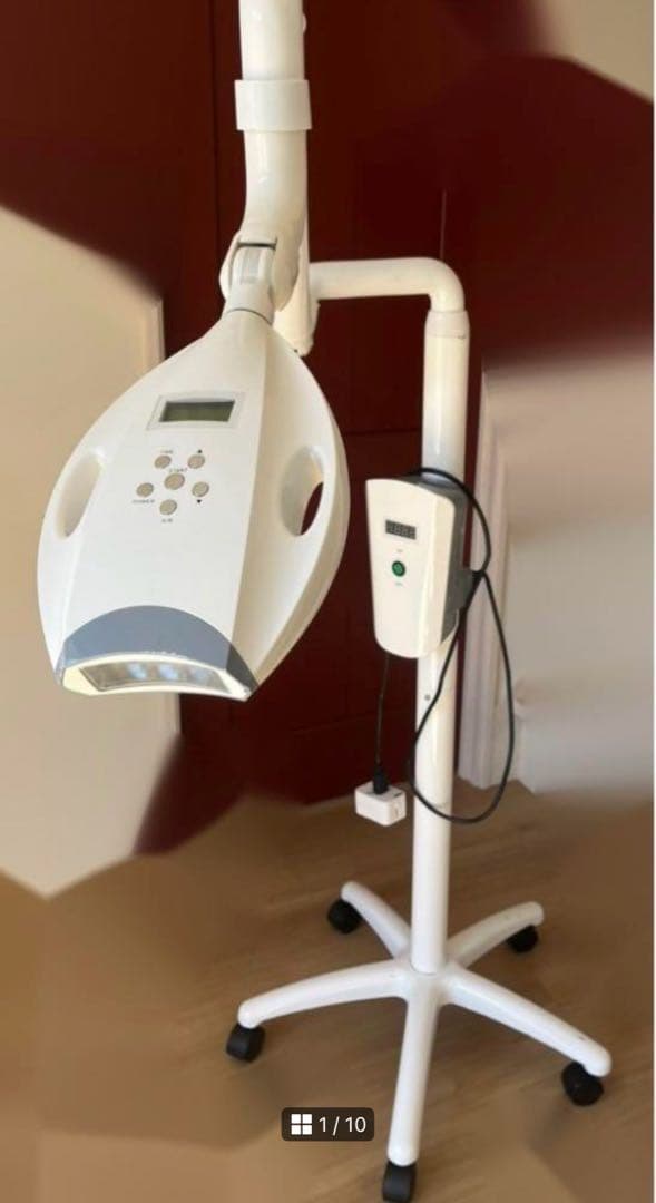 ホワイトニングマシーン 照射機器〈訳あり〉【備品付き】