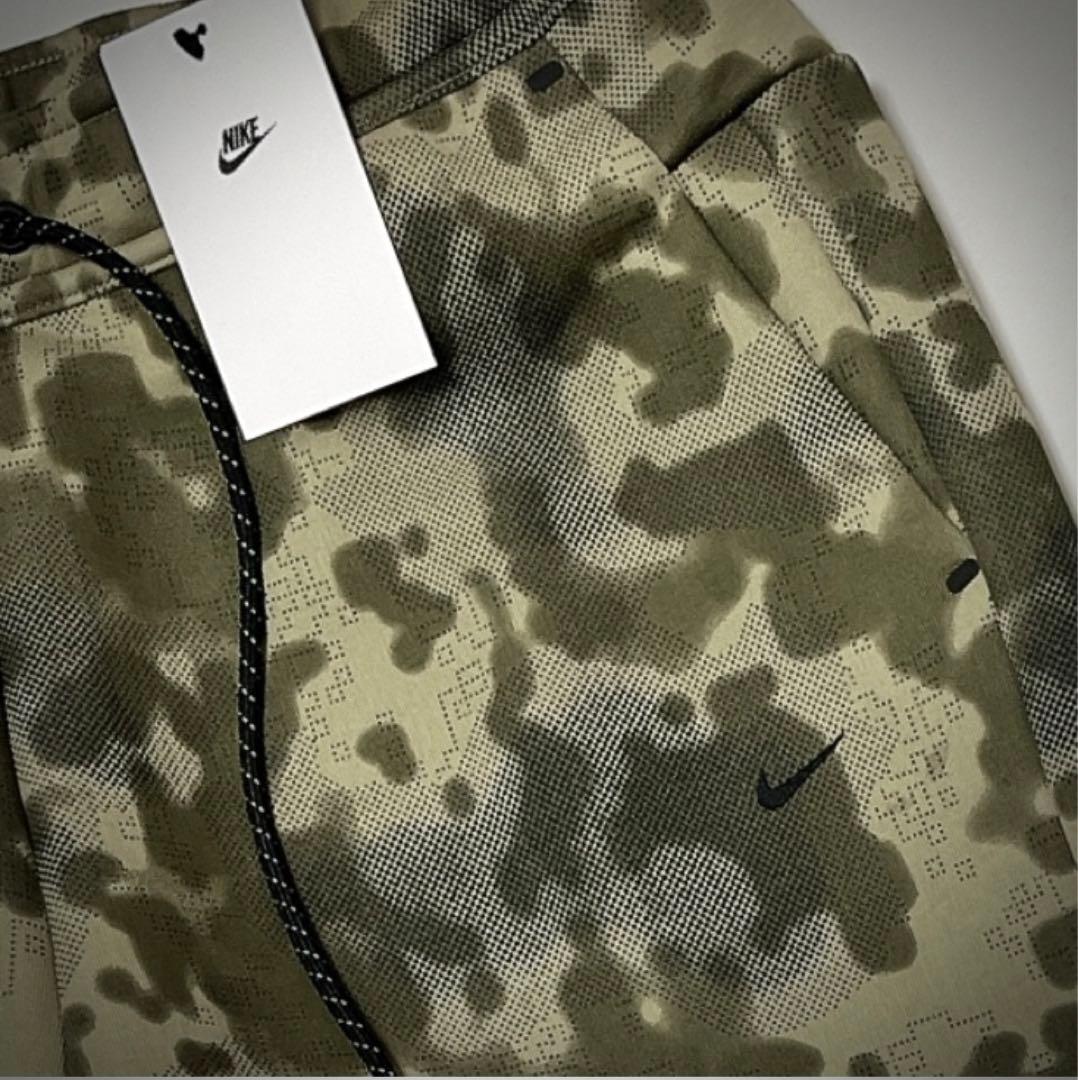 新品 ナイキ テックフリース 上下セット パーカー パンツ迷彩柄 カモ柄