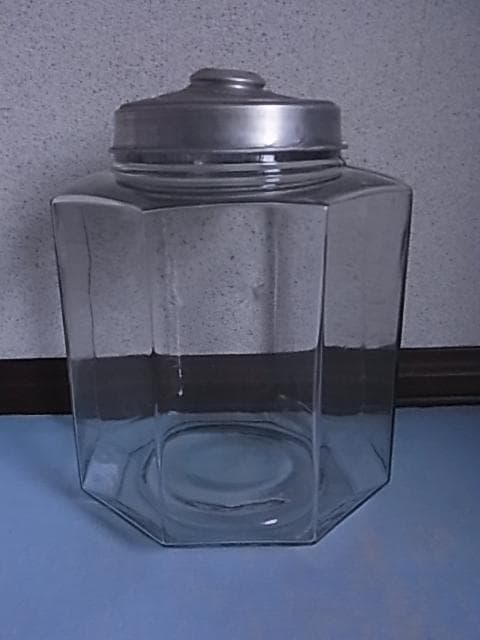 和ガラス　八角ガラス瓶　カルケット　地球瓶　飴瓶　駄菓子屋　菓子瓶　昭和レトロ