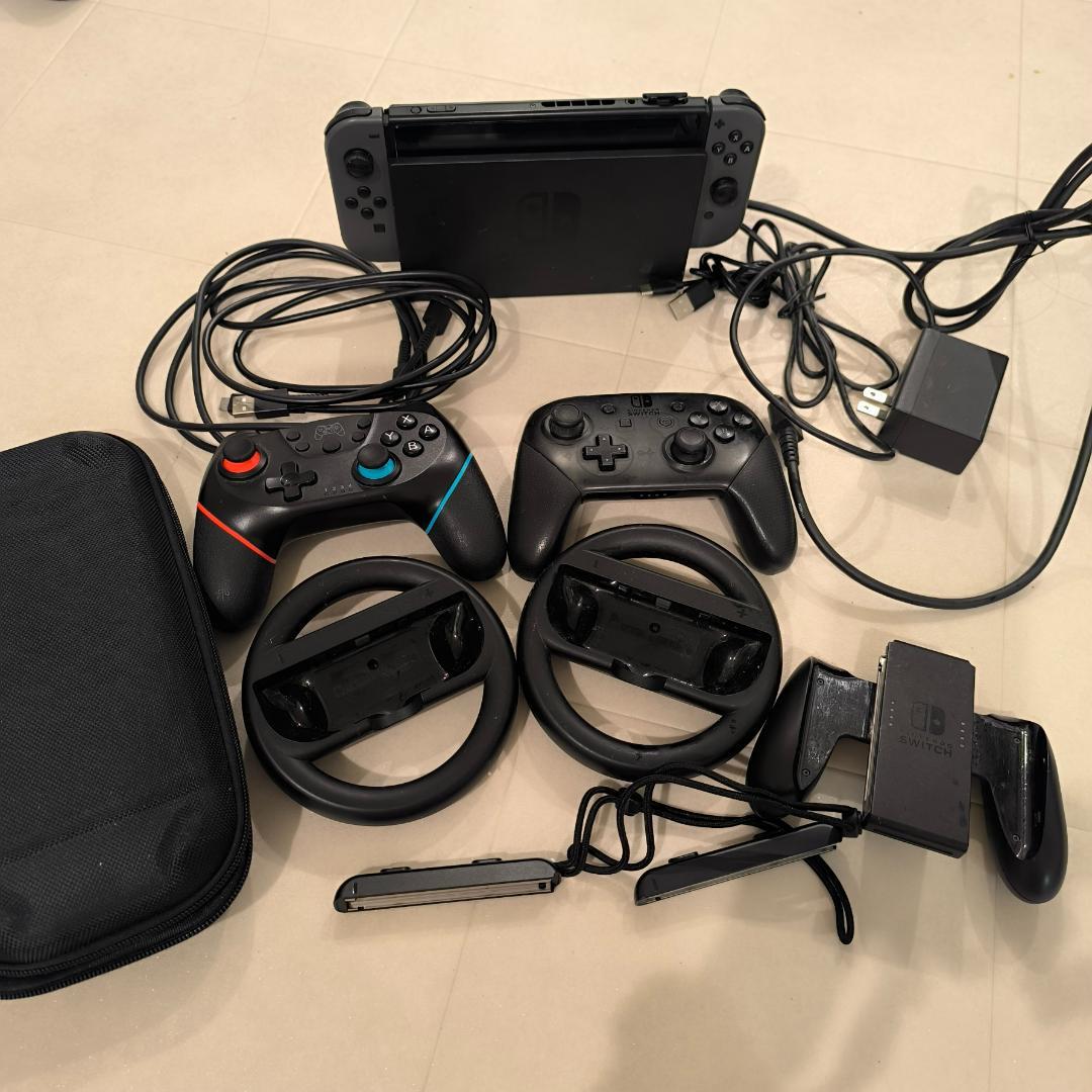 ち*そ様 Nintendo Switch 本体 プロコントローラー セット