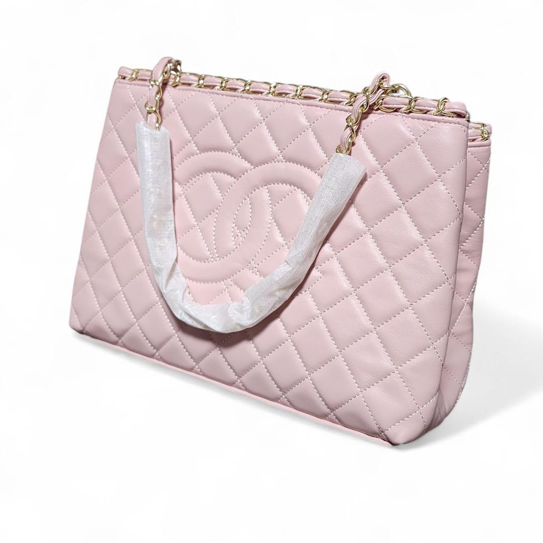 CHANEL　トートバッグ　キルティング　ピンク　ノベルティ CHANEL シャネル トートバッグM M バッグ ニュートラベルライン A15991