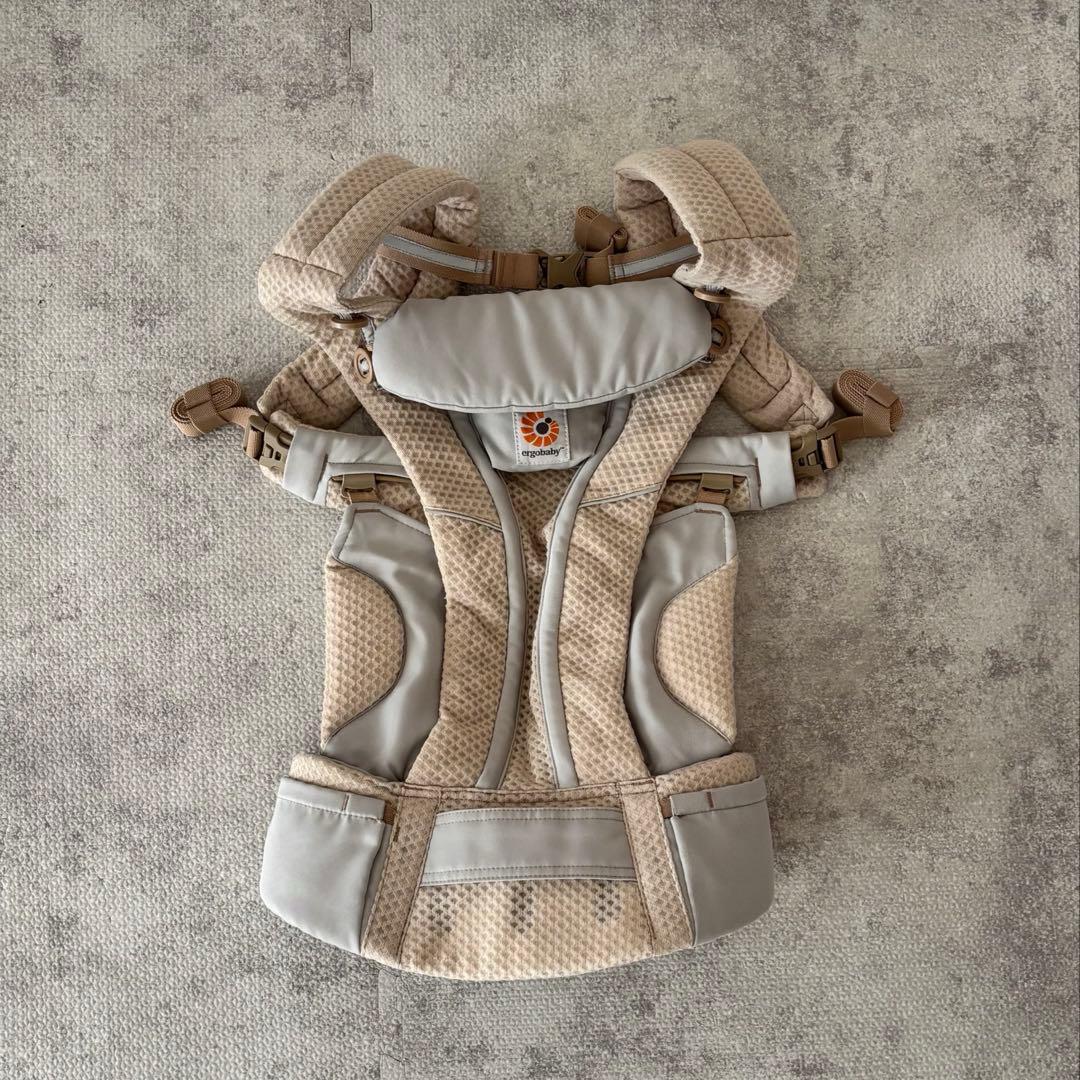 エルゴベビー　抱っこ紐 オムニブリーズ　サンドベージュ