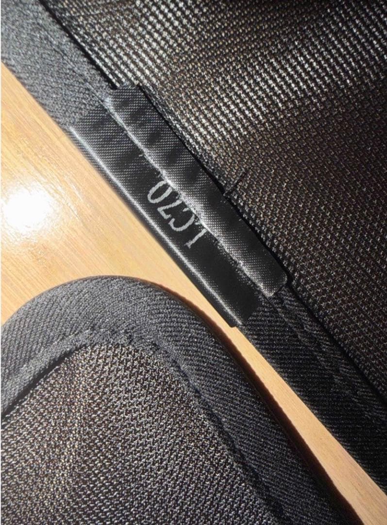 激レア！ランクル70再再販用マグネット式サンシェード8枚セット - メルカリ