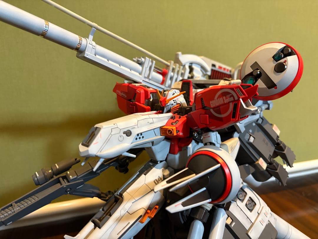 MG PLAN303Eディープストライカー 塗装済み完成品　スプリッター迷彩 MG PLAN303Eディープストライカー 塗装済み完成品 スプリッター迷彩