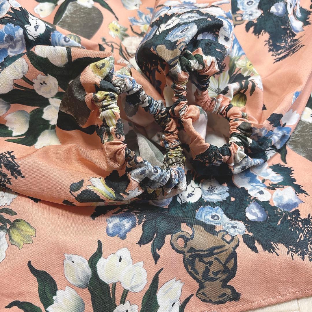 極美品 セブンテン ケイタマルヤマ 夜の花プリント ブラウス サーモン