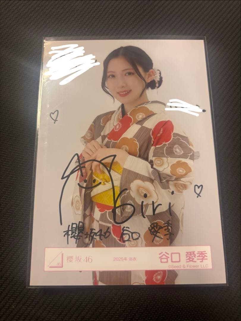谷口愛季直筆サイン入り生写真 - メルカリ