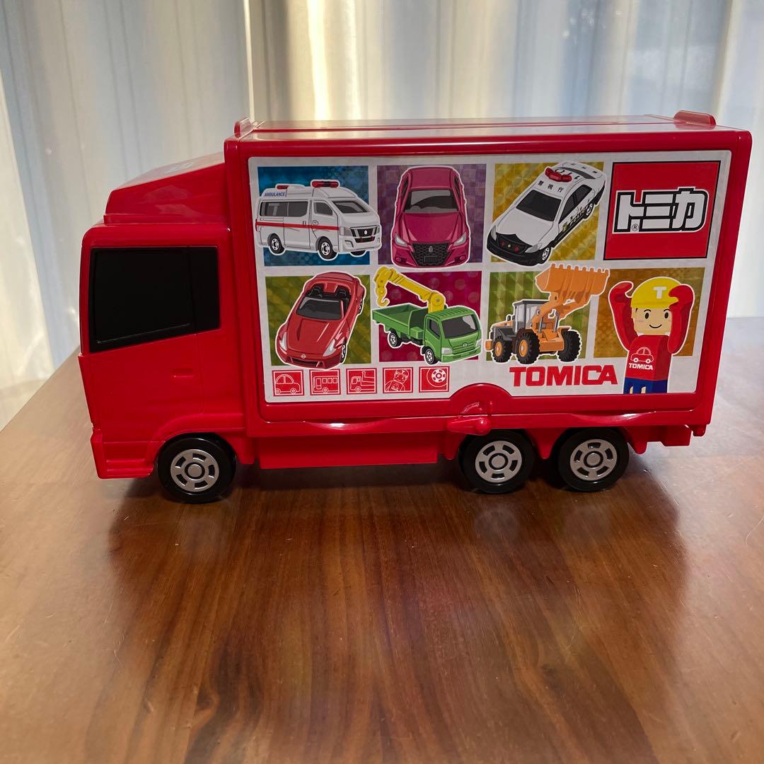 トミカ運ぶよ！トラック(キラピカVer.) ウイングトラック トミカ収納