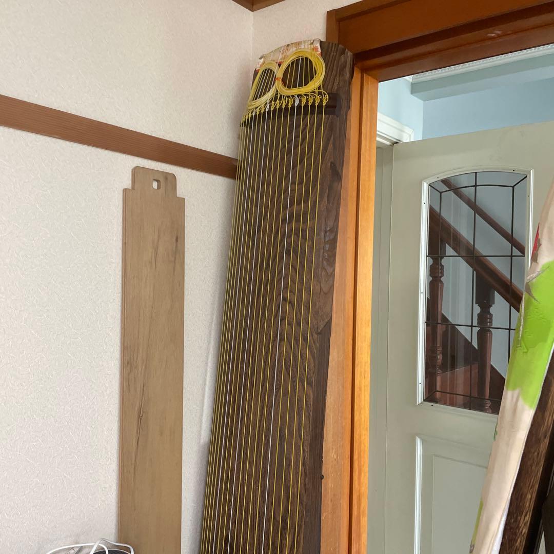 十七絃箏　ハンドル・キルティングカバー・琴柱・立奏台付きすぐ弾けます引き取り限定