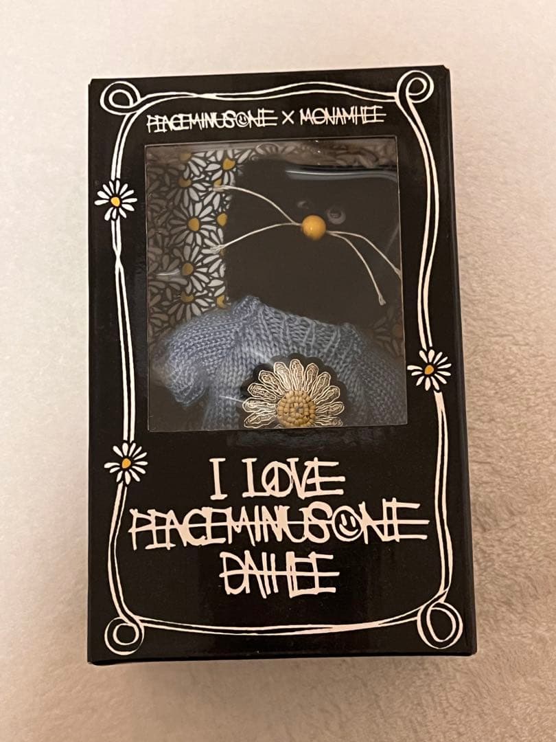 新品未使用G-DRAGON PEACEMINUSONE コラボ商品 キーホルダー