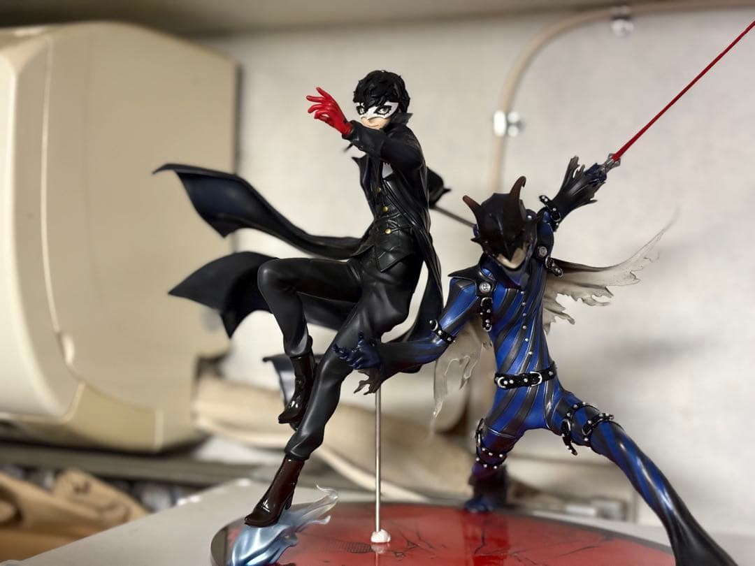 国内正規品　ペルソナ5 ジョーカー　クロウ　フィギュア セット