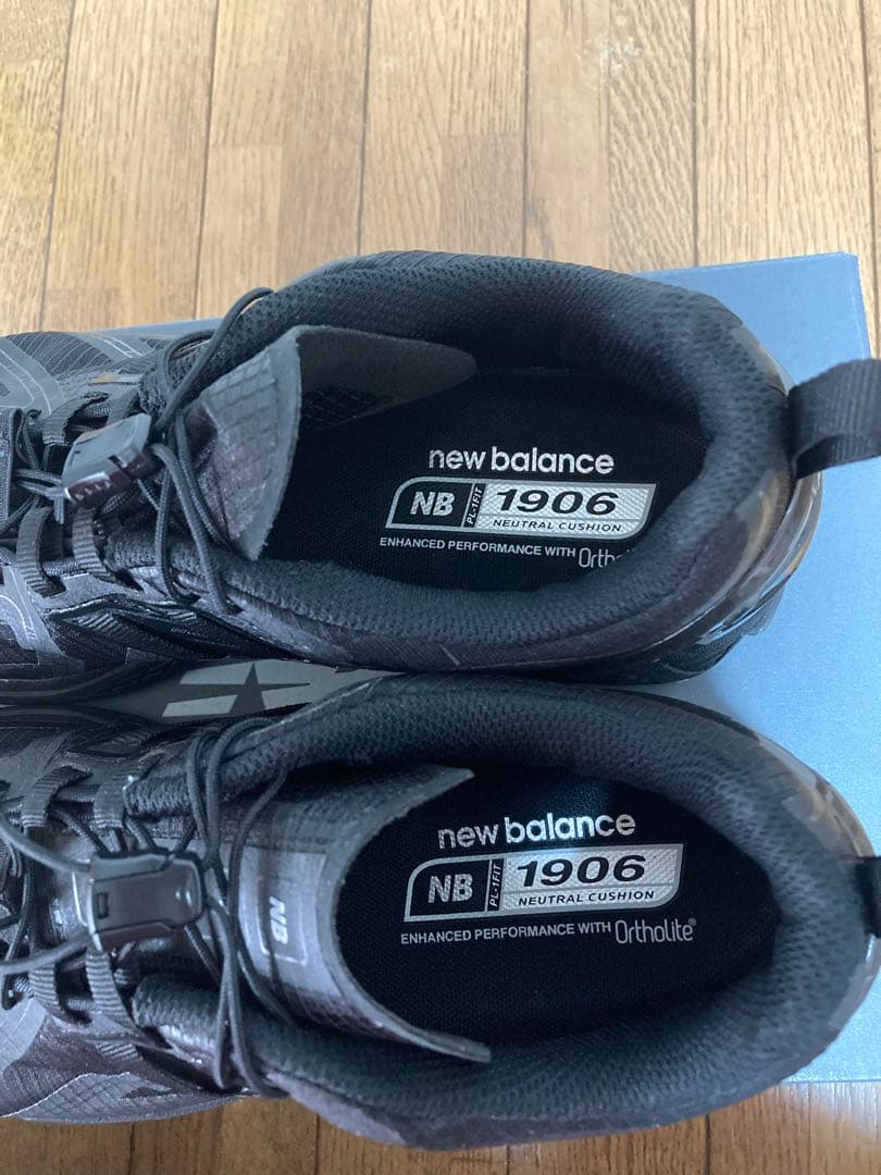 【美品】New Balance U1906RNB 27.5cm 着用1回