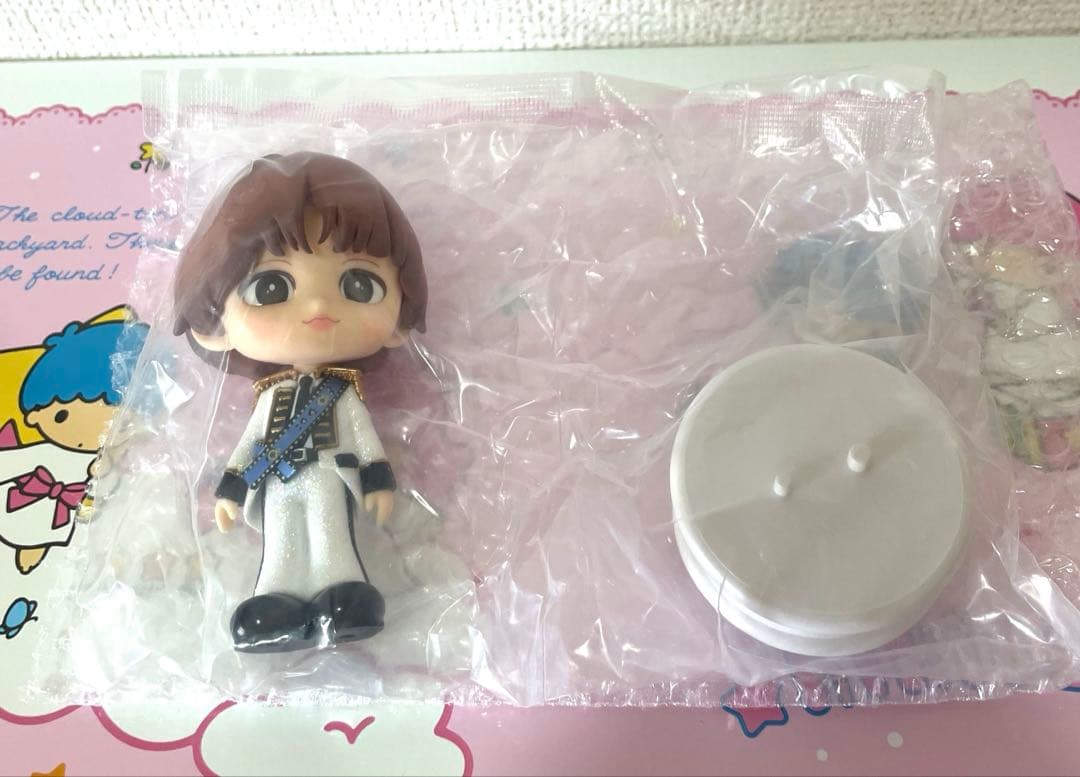 Hey! Say! JUMP 伊野尾慧 フィギュア シークレット 箱有 - メルカリ