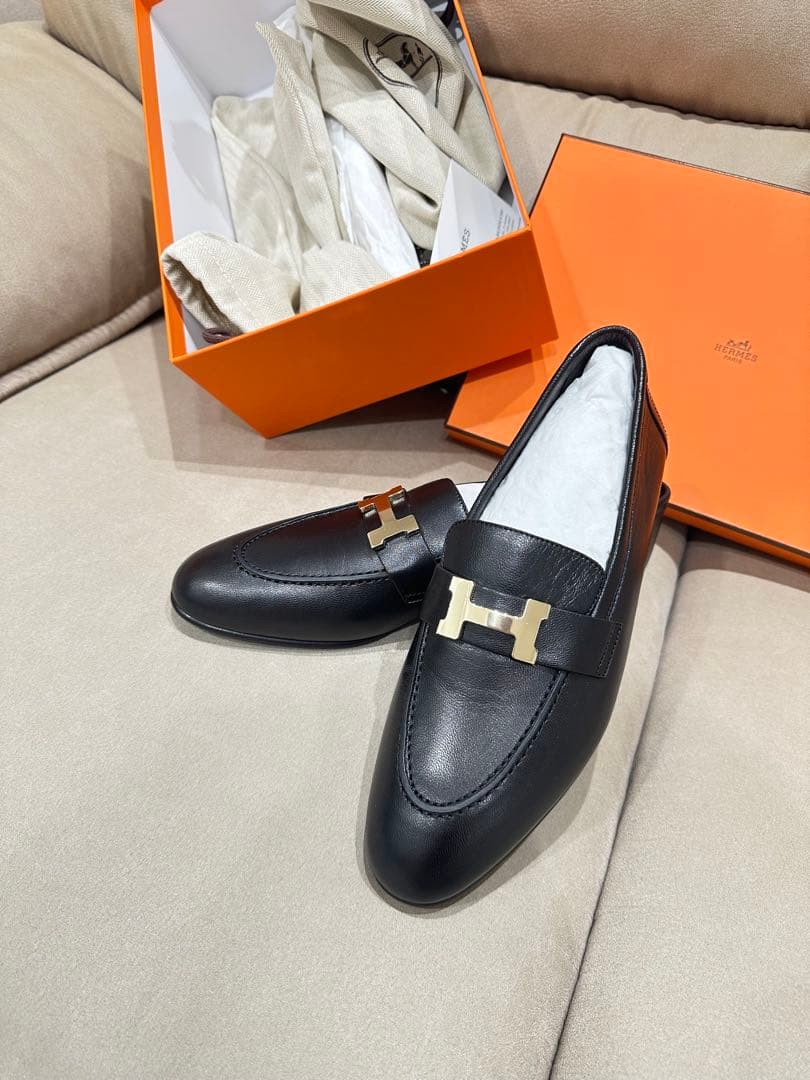 エルメス　ローファー モカシンパリ　36.5 新品 黒 HERMES（エルメス） 【新品同様】エルメス モカシンパリ ローファー