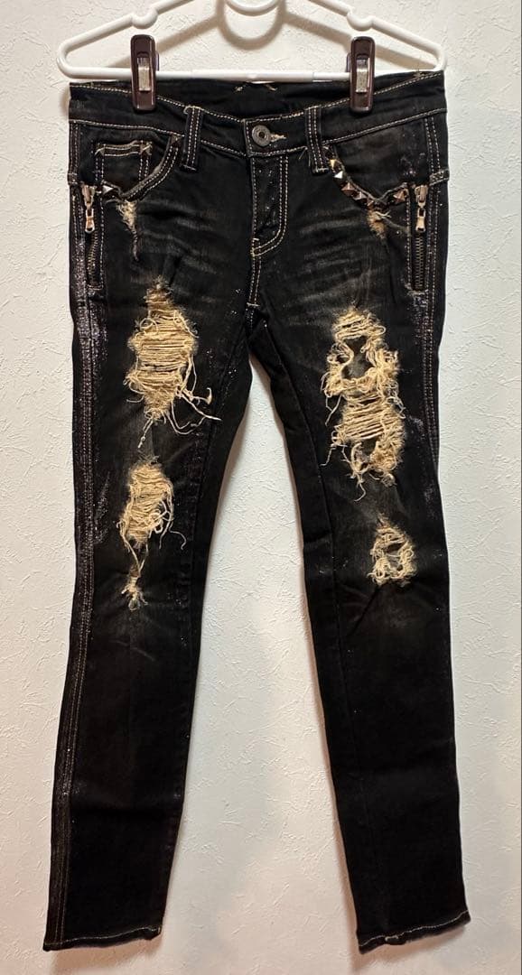 【d.i.a】ダメージジーンズ