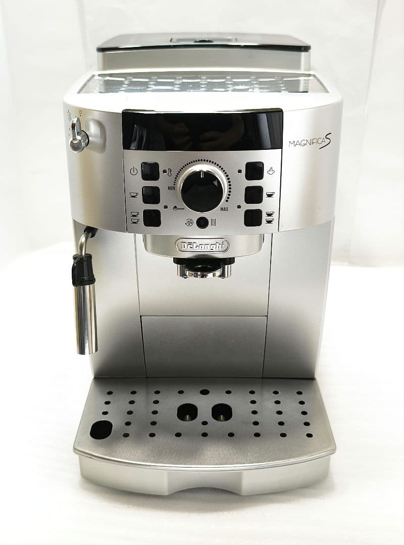 デロンギ　コンパクト　全自動コーヒーマシン　マグニフィカS　ECAM22110