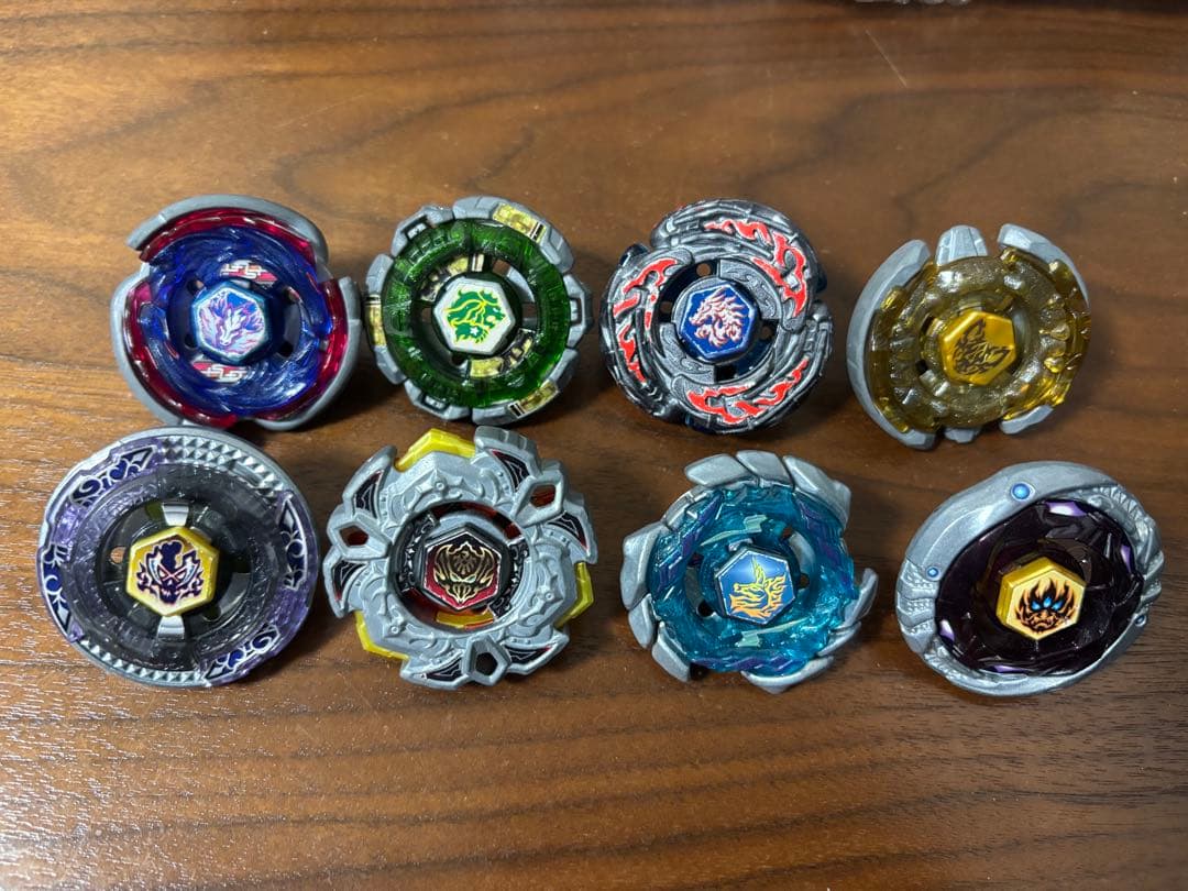 メタルファイトベイブレード　4Dウィールシリーズ　8個セット