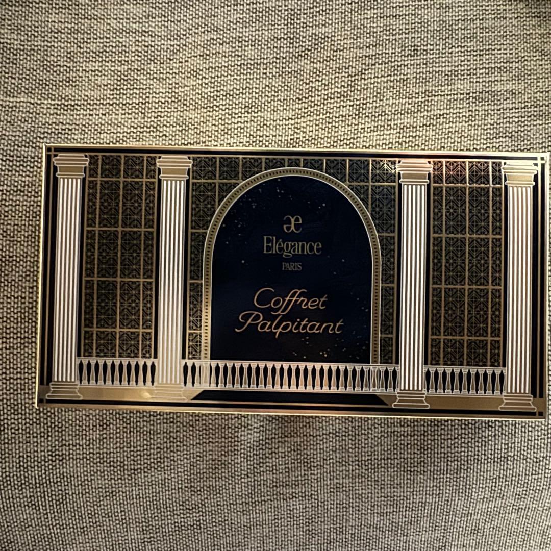 エレガンス　クリスマスコフレ　2024 エレガンス・クリスマスコフレ2024】 11／1発売・大人気アイシャドウが