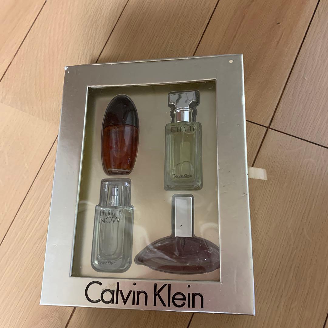   香水 4本セット 各15ml