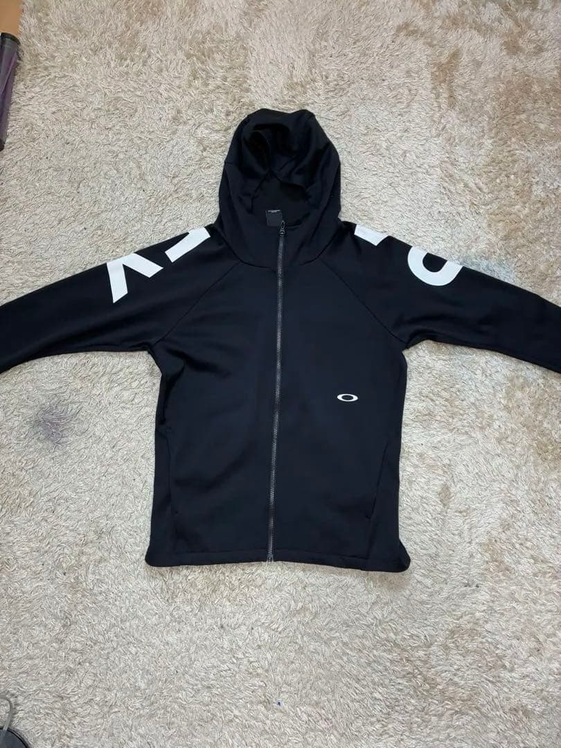 タ*カ様 OAKLEY トレーニングウェア上下【L】定価23,650円