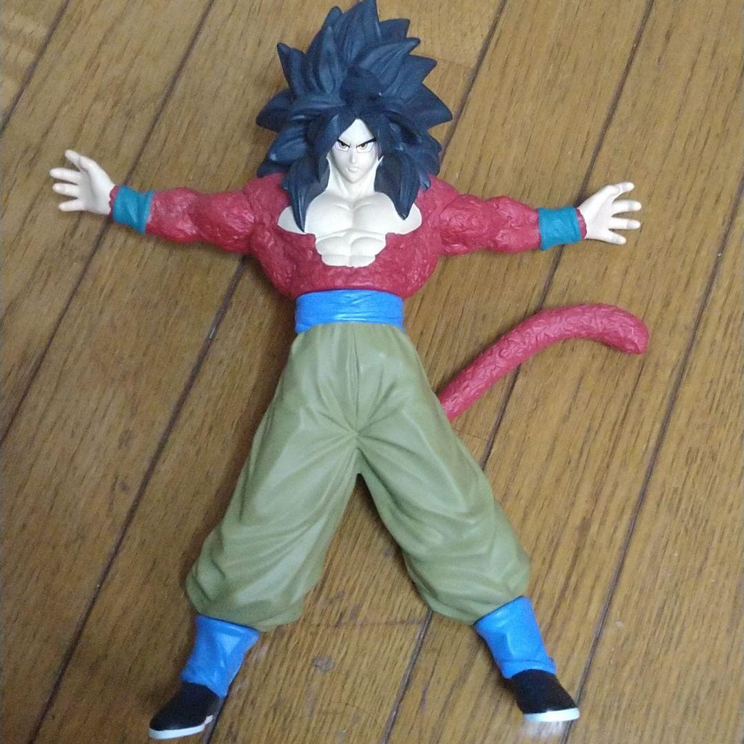 DRAGONBALL ドラゴンボール　スーパサイヤ人4 孫悟空　フィギュア